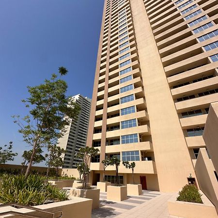 Your Perfect Stay In Jvc Dubai Exteriör bild